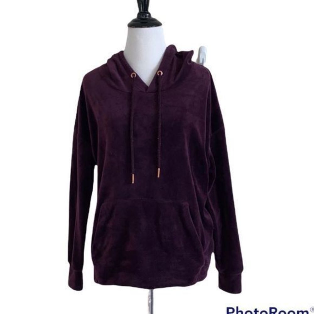 5/$30 🎈 Greentea women’s small plum velvet hoodie